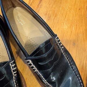 GH BASS WEEJUNS Black Penny loafers
